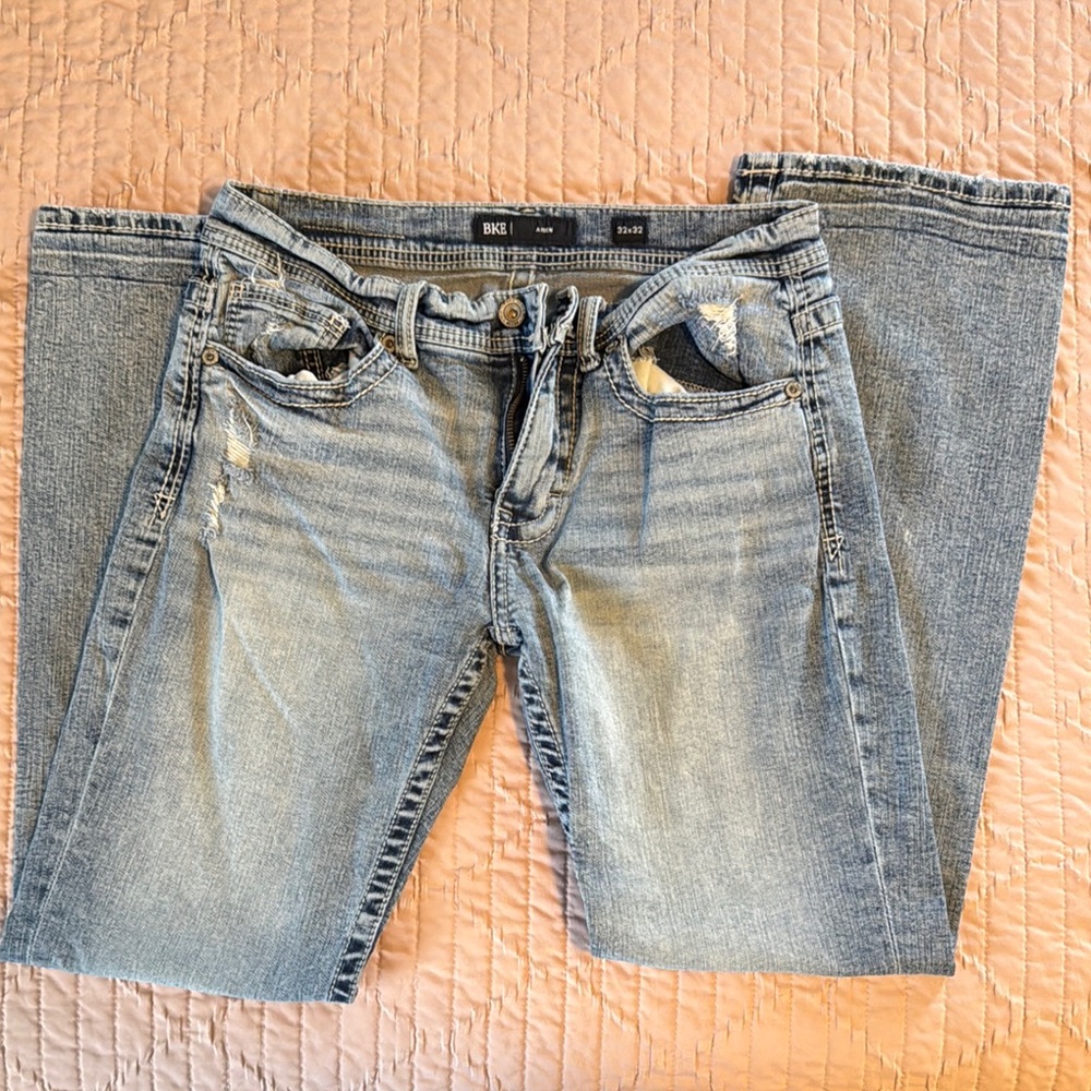 Men’s BKE light wash Aiden Jean